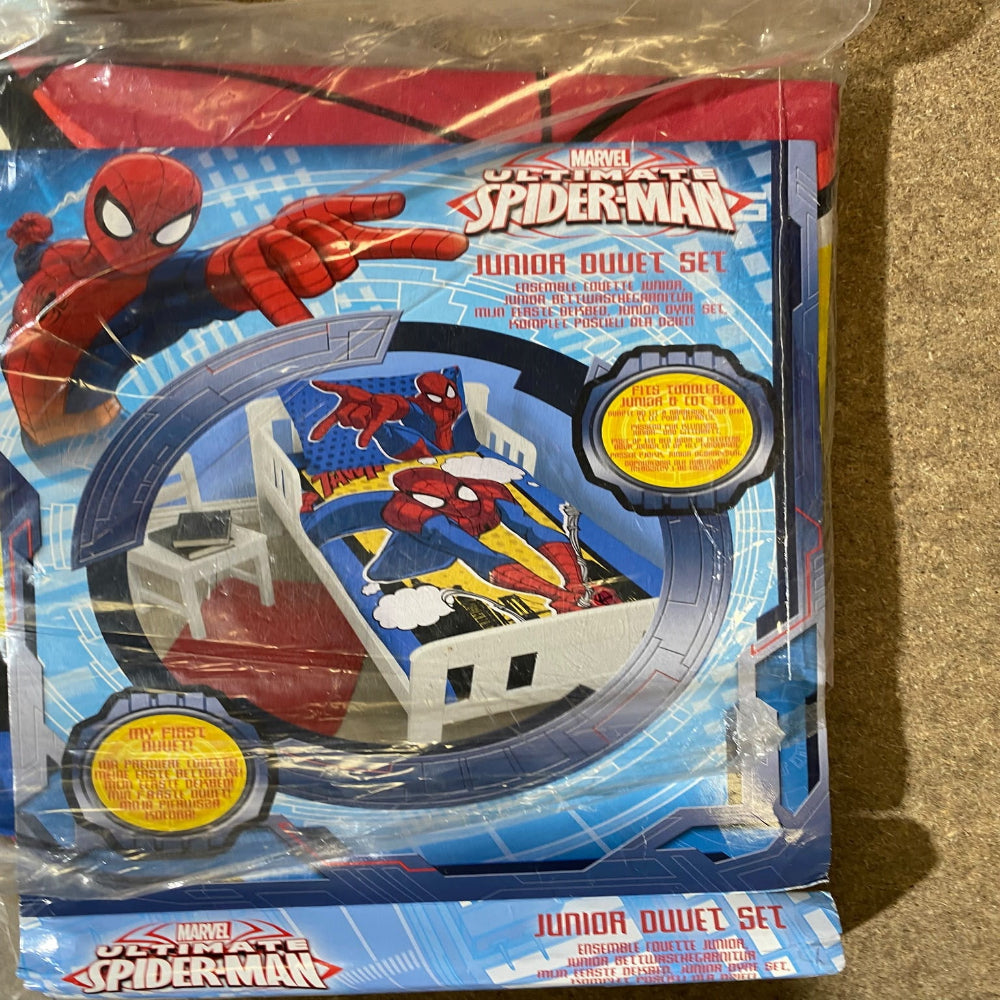 Marvel Ultimate Spider Man Junior Cot Duvet Set
